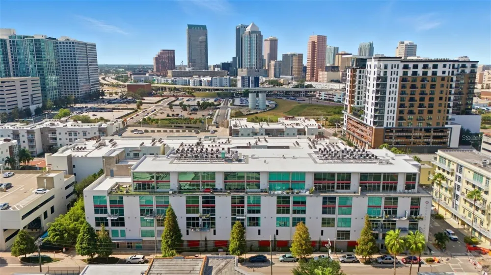 101 12TH STREET #305 Tampa, FL 33602