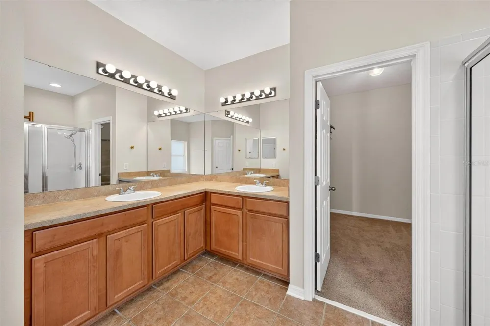 13356 PHOENIX DRIVE Orlando, FL 32828