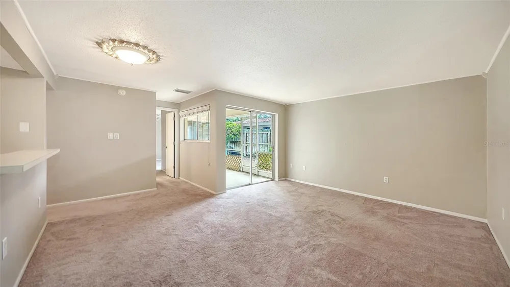 2121 WOOD STREET #A103 Sarasota, FL 34237