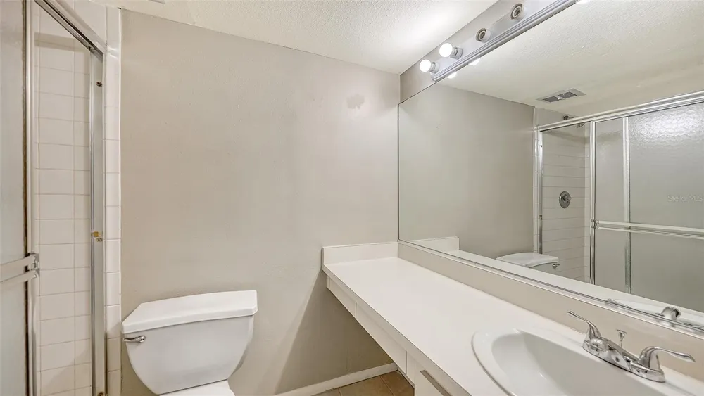 2121 WOOD STREET #A103 Sarasota, FL 34237