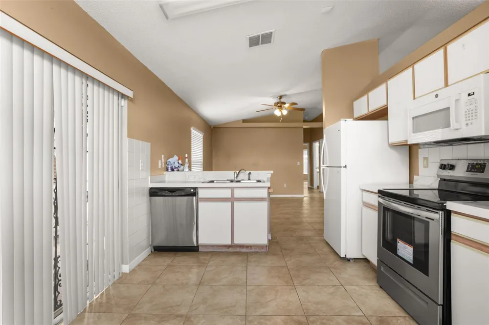 2501 DAFFADIL TERRACE Sanford, FL 32771