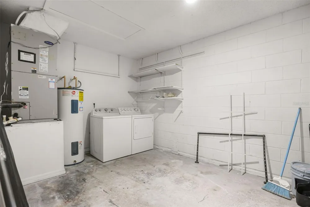 2501 DAFFADIL TERRACE Sanford, FL 32771