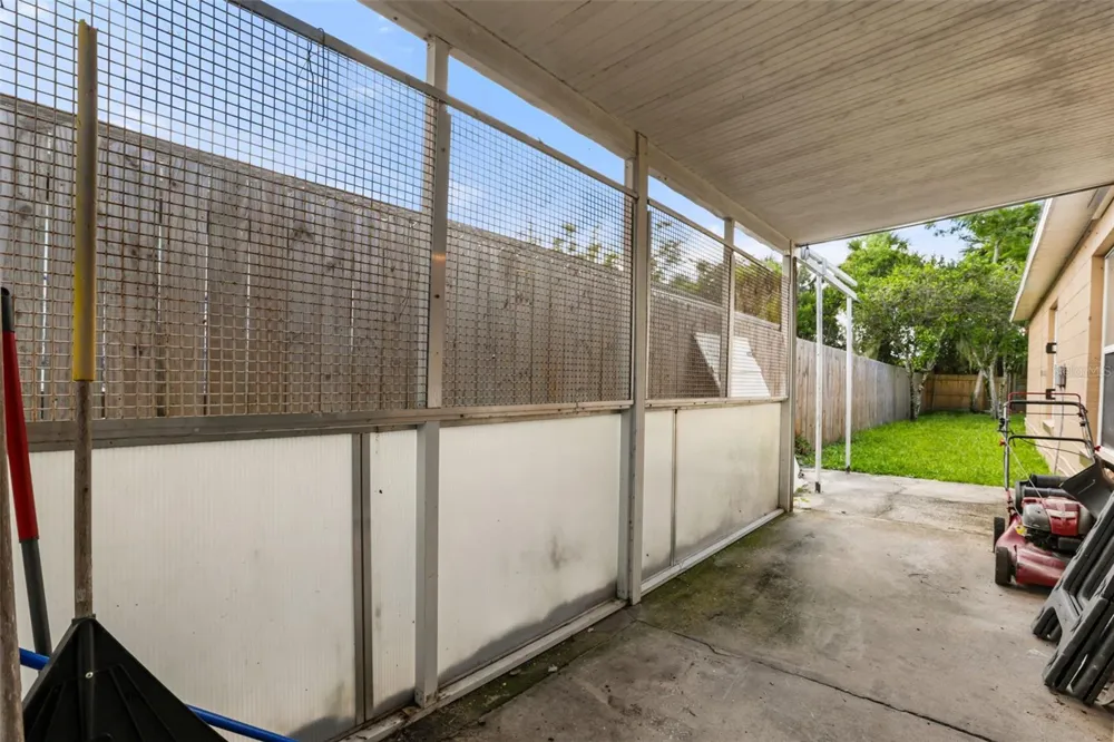 2501 DAFFADIL TERRACE Sanford, FL 32771