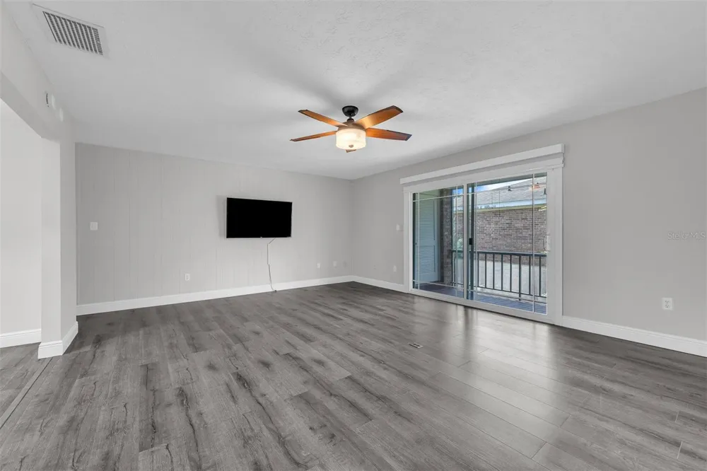 4214 LAKE UNDERHILL ROAD #C Orlando, FL 32803