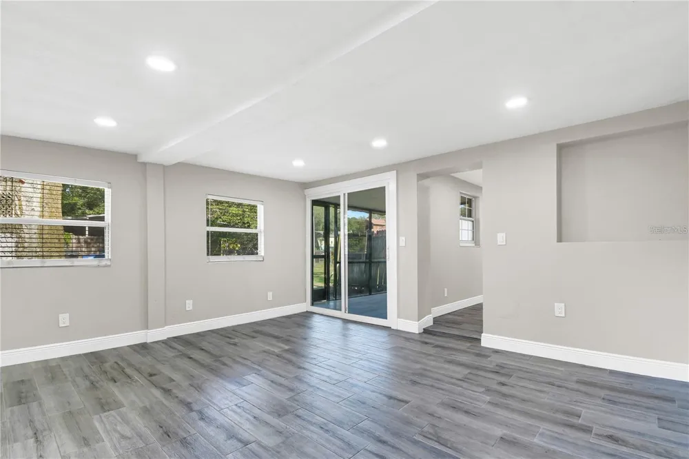 7614 ALVINA STREET Tampa, FL 33625