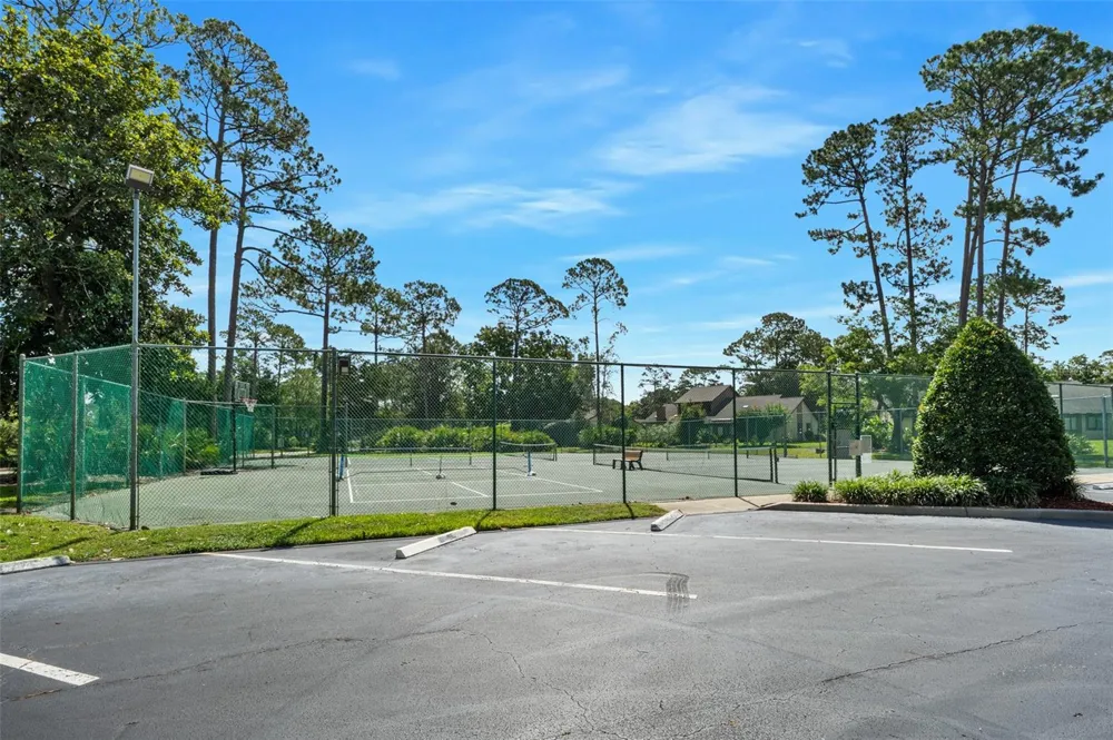 99 OLD BARN TRAIL Ormond Beach, FL 32174