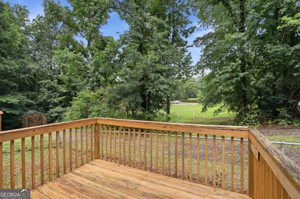 6815 Bannister RD Cumming, GA 30028