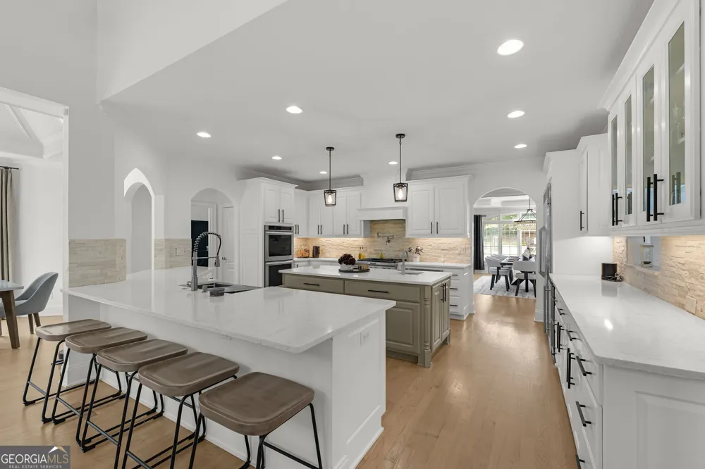 376 Lum Crowe RD Roswell, GA 30075