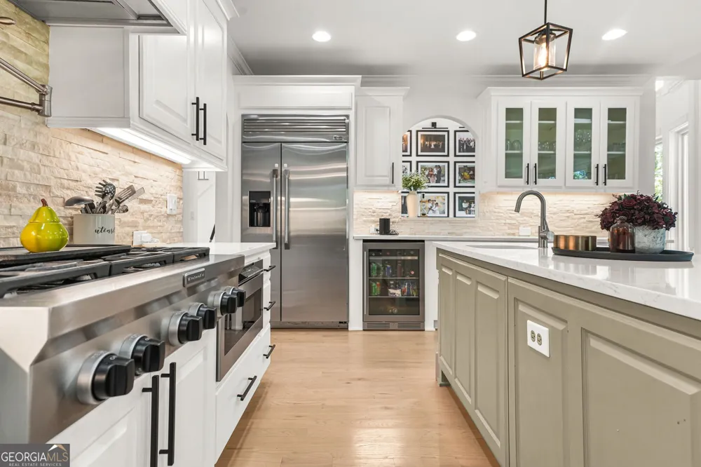 376 Lum Crowe RD Roswell, GA 30075