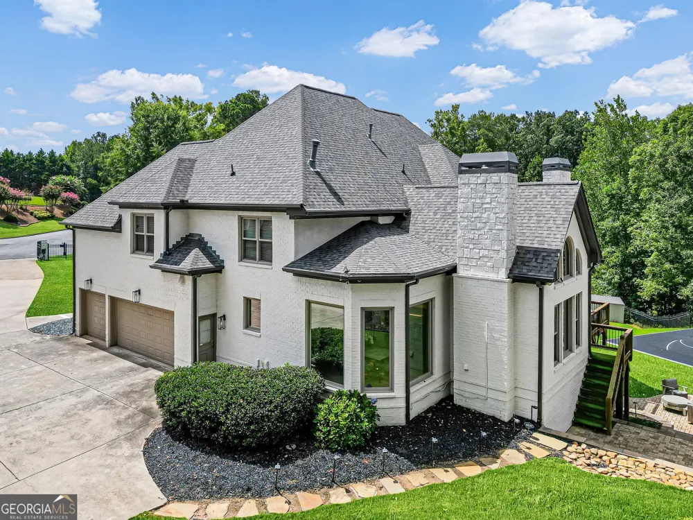 376 Lum Crowe RD Roswell, GA 30075