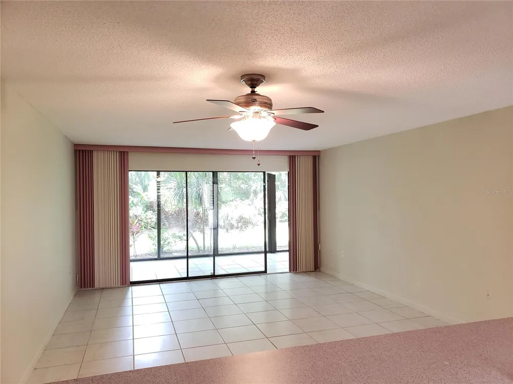 138 PINENEEDLE DRIVE Bradenton, FL 34210