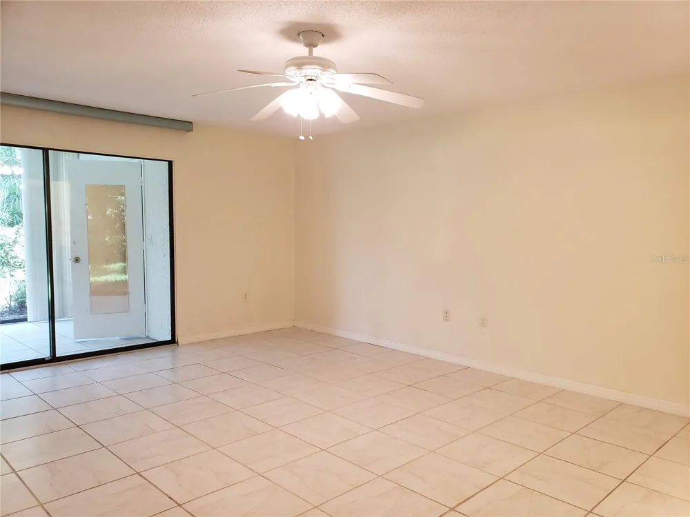 138 PINENEEDLE DRIVE Bradenton, FL 34210