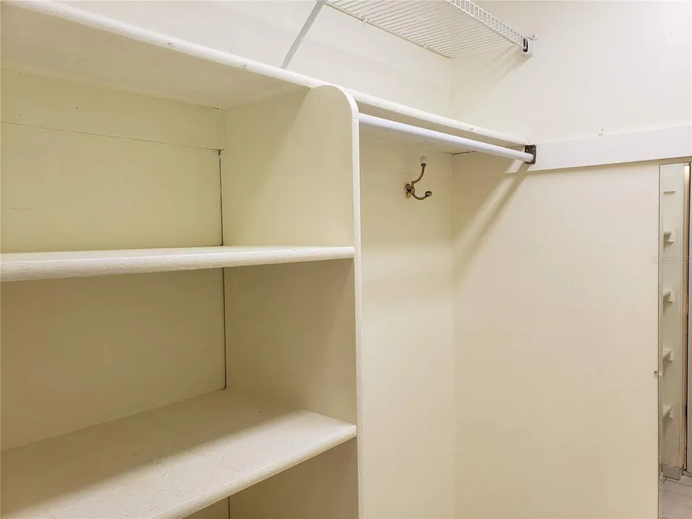 138 PINENEEDLE DRIVE Bradenton, FL 34210