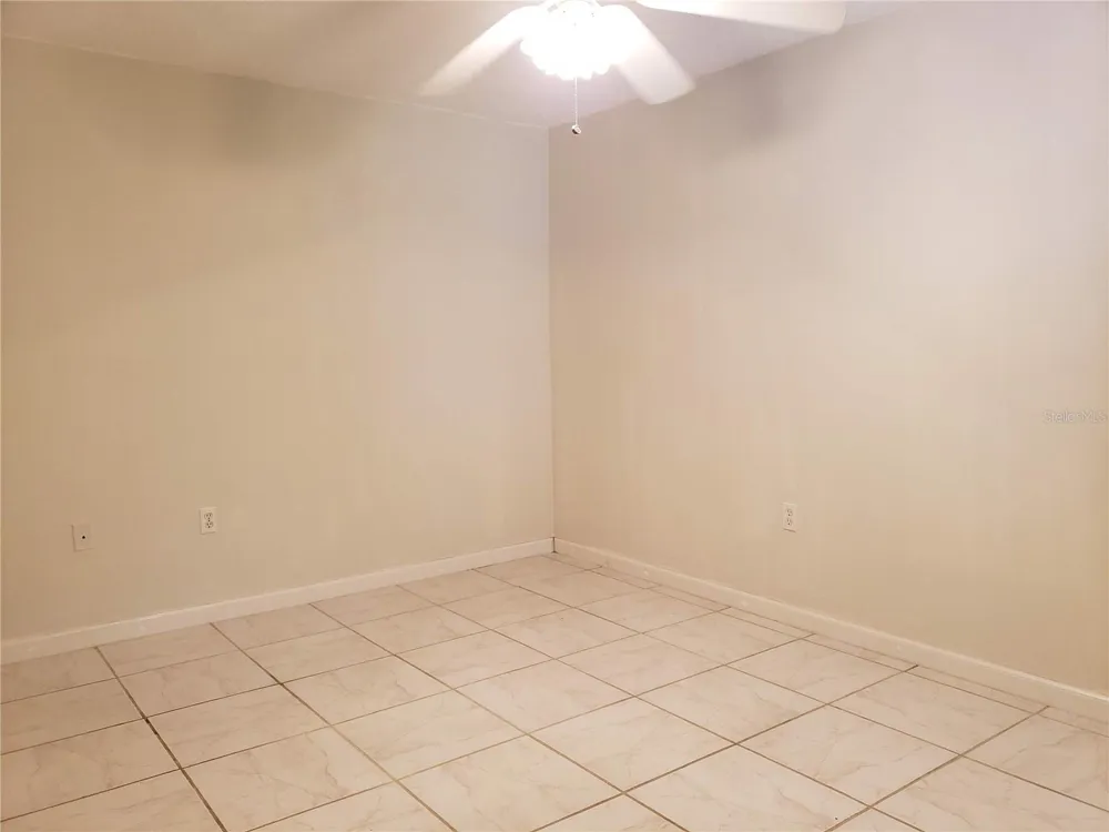 138 PINENEEDLE DRIVE Bradenton, FL 34210
