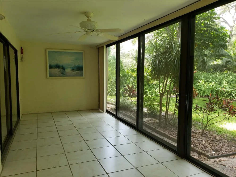 138 PINENEEDLE DRIVE Bradenton, FL 34210