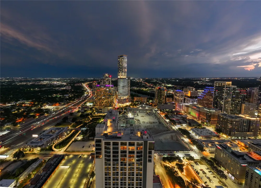 555 E 5th Street #3007 Austin, TX 78701