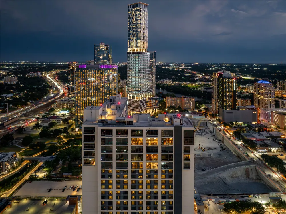 555 E 5th Street #3007 Austin, TX 78701