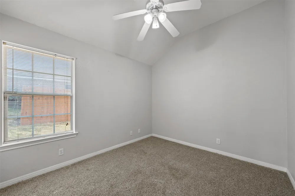 616 Pebble Creek Drive Hewitt, TX 76643