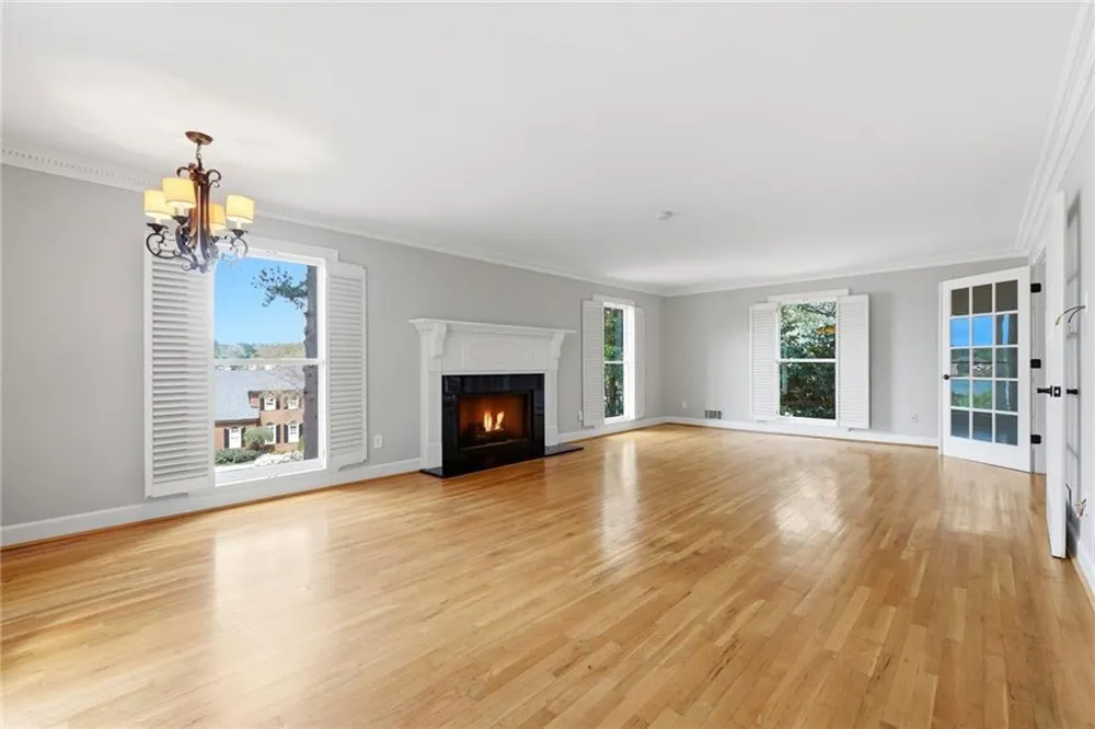 220 Clipper Bay Drive Alpharetta, GA 30005