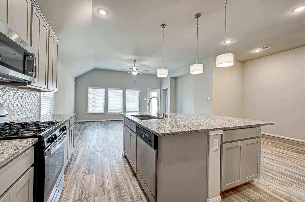 24014 Barnett Overlook Richmond, TX 77469