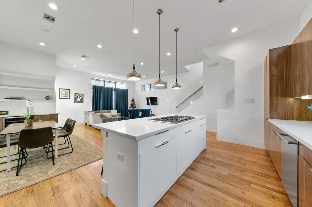 606 Oakley Street Houston, TX 77006