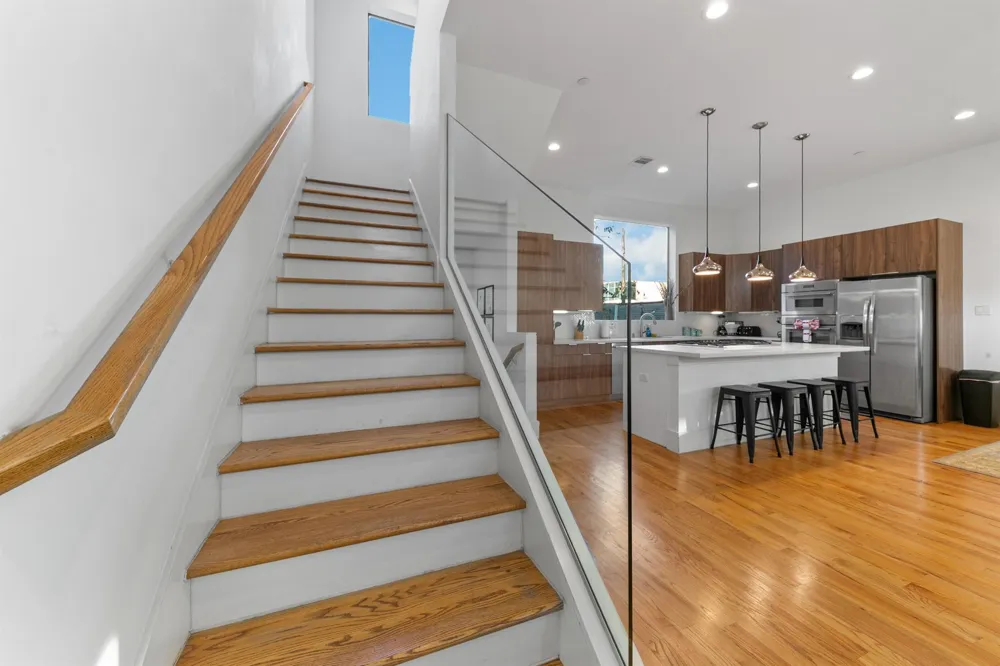 606 Oakley Street Houston, TX 77006