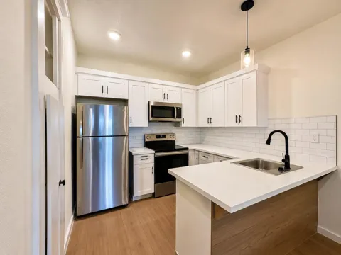 4107 Lark Lane #A
