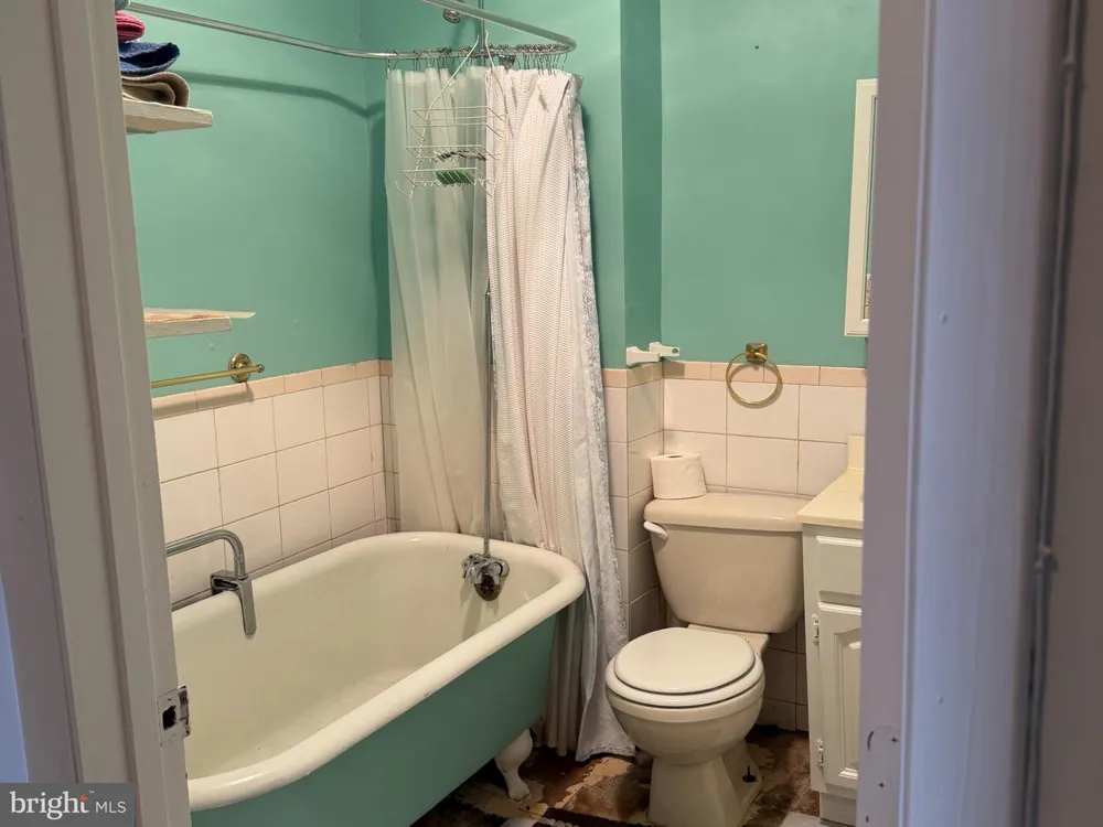 513 S LEHIGH STREET Baltimore, MD 21224