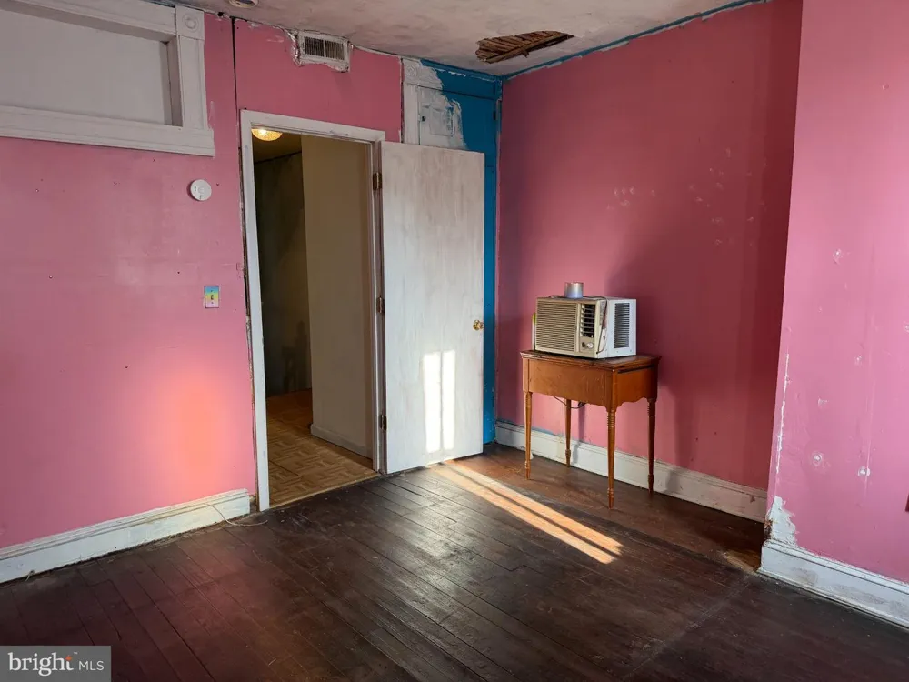 513 S LEHIGH STREET Baltimore, MD 21224