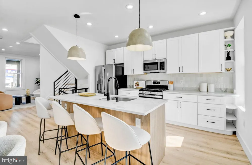 517 FLORIDA AVENUE NE Washington, DC 20002
