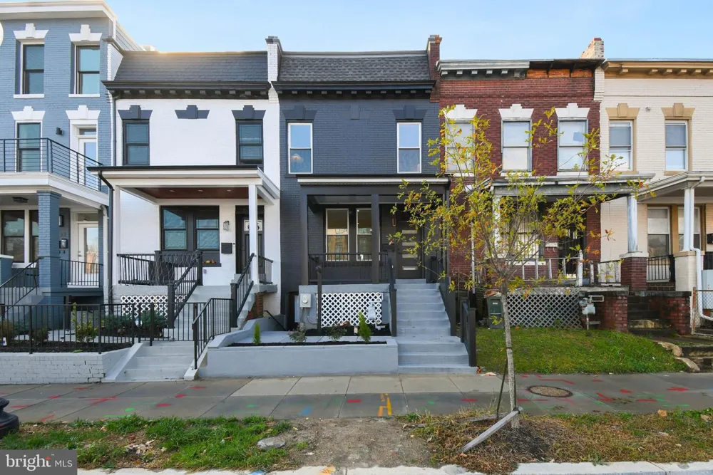 517 FLORIDA AVENUE NE Washington, DC 20002