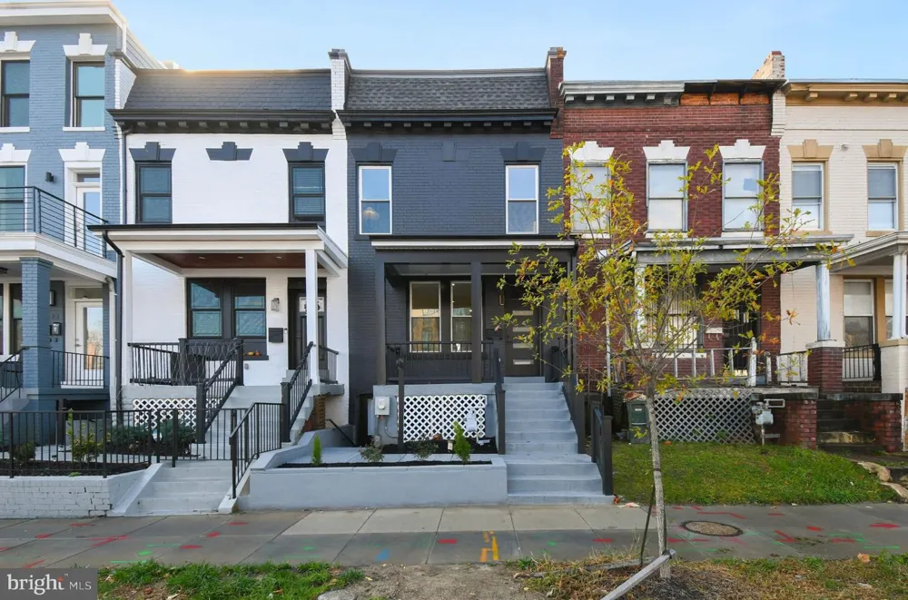 517 FLORIDA AVENUE NE Washington, DC 20002