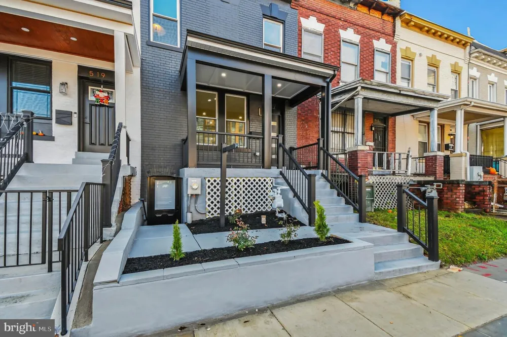 517 FLORIDA AVENUE NE Washington, DC 20002