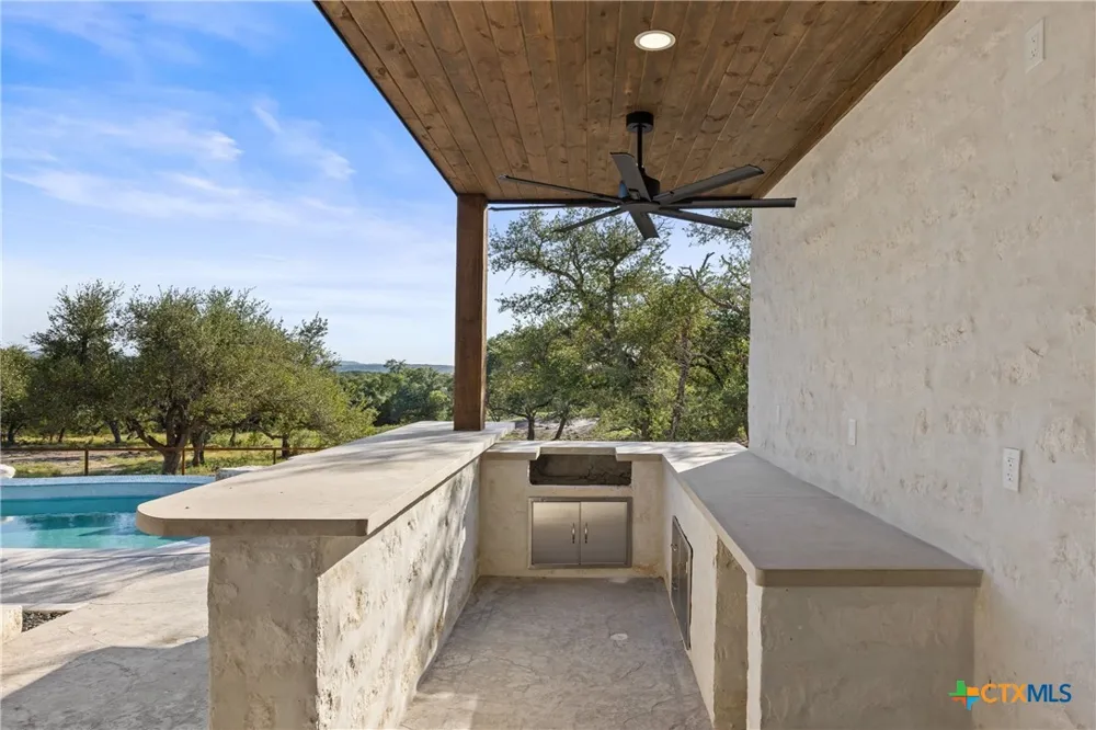 765 Legacy Hills Drive Johnson City, TX 78636