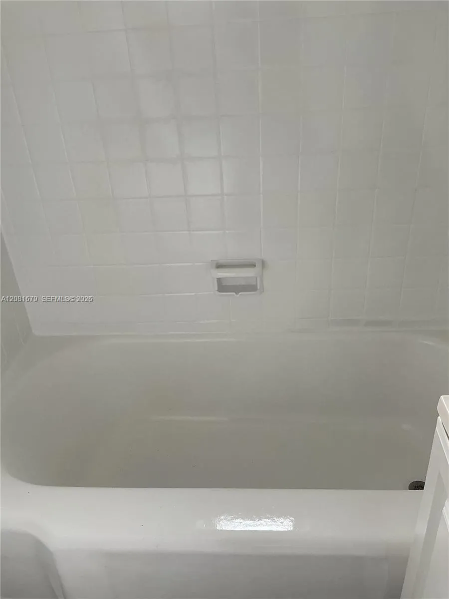 2222 Van Buren St #26 Hollywood, FL 33020