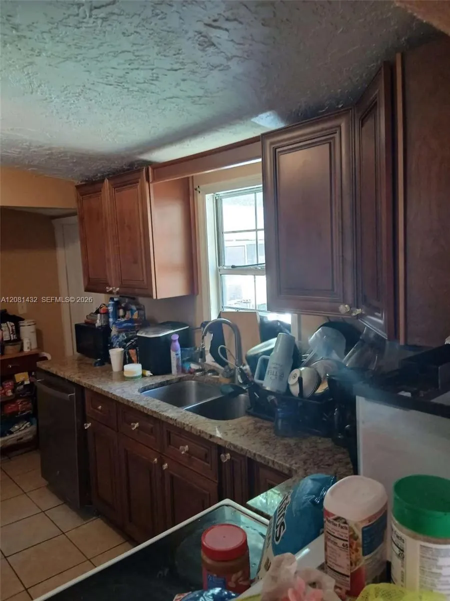 5424 BLUE GRASS ST Orlando, FL 32810