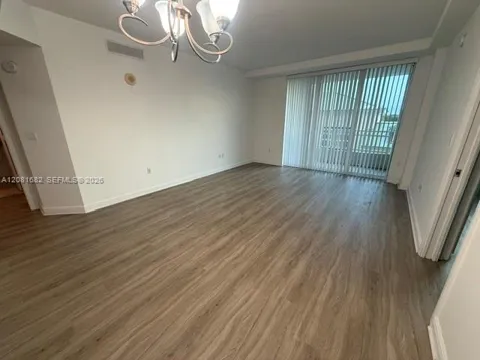 350 Federal Hwy #404