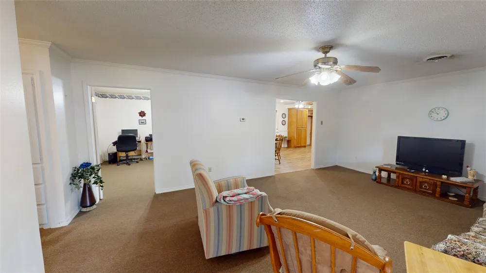 517 Webb Avenue Ada, OK 74820