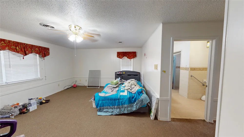 517 Webb Avenue Ada, OK 74820