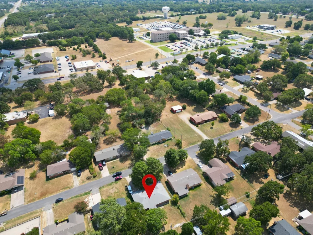 517 Webb Avenue Ada, OK 74820