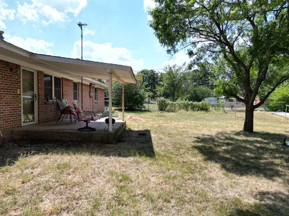 517 Webb Avenue Ada, OK 74820