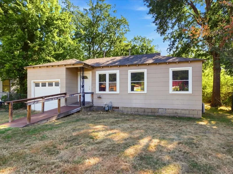 1017 Wesley Avenue Broken Arrow, OK 74012