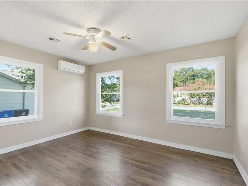 1017 Wesley Avenue Broken Arrow, OK 74012