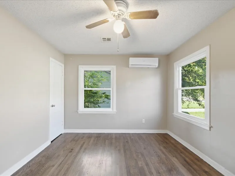 1017 Wesley Avenue Broken Arrow, OK 74012