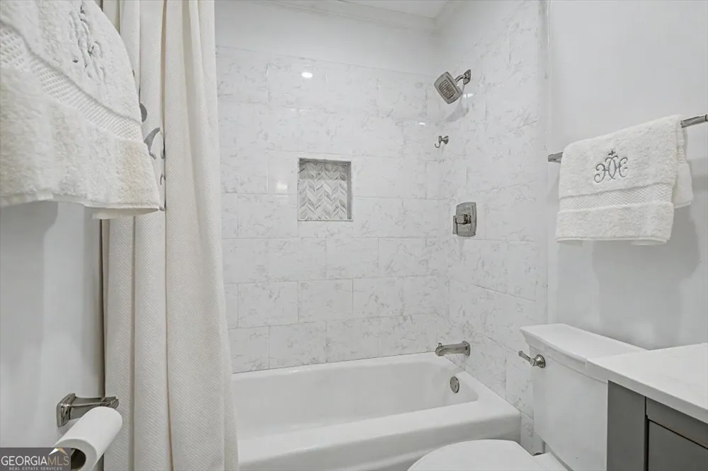 5400 Roswell RD Sandy Springs, GA 30342