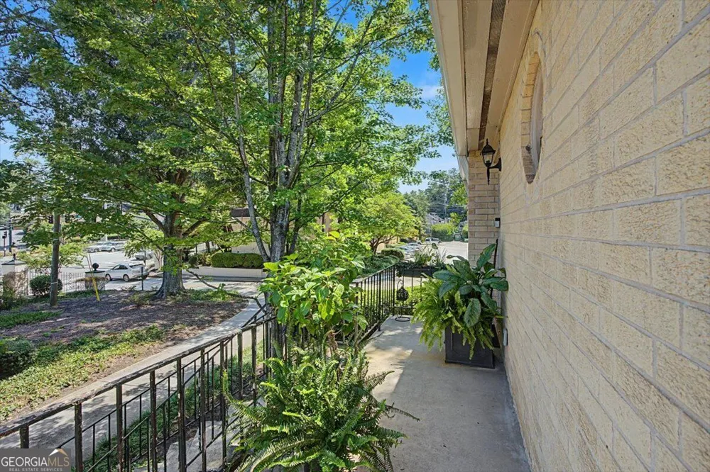 5400 Roswell RD Sandy Springs, GA 30342