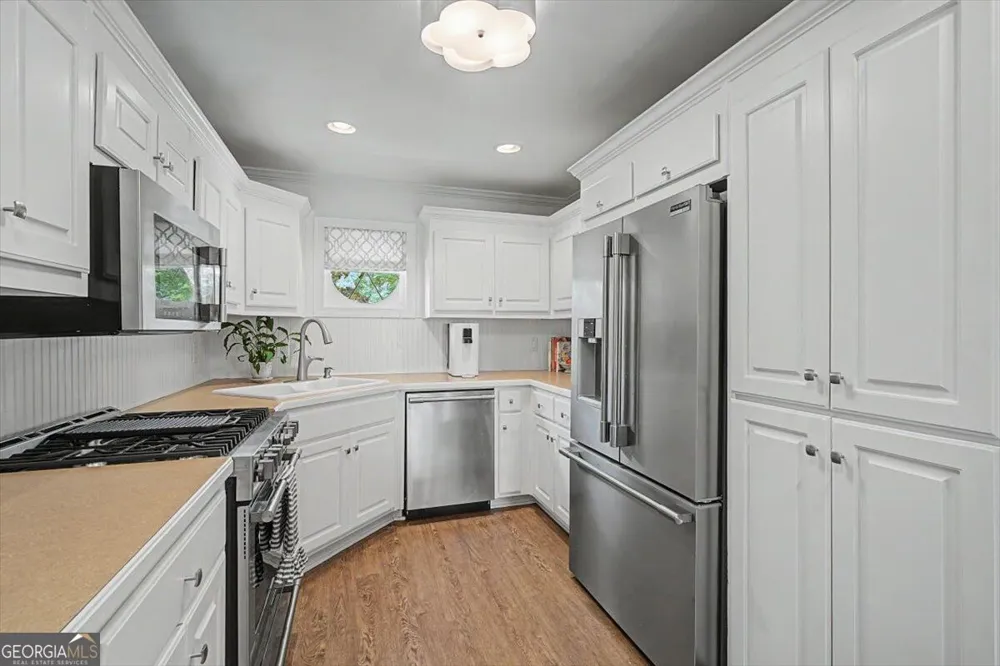 5400 Roswell RD Sandy Springs, GA 30342
