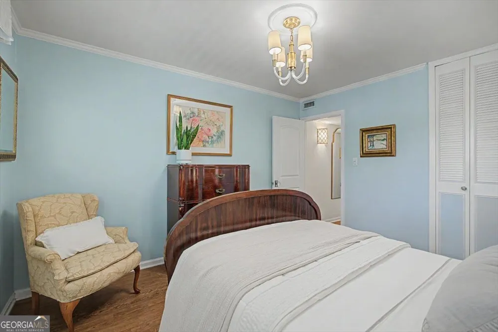 5400 Roswell RD Sandy Springs, GA 30342