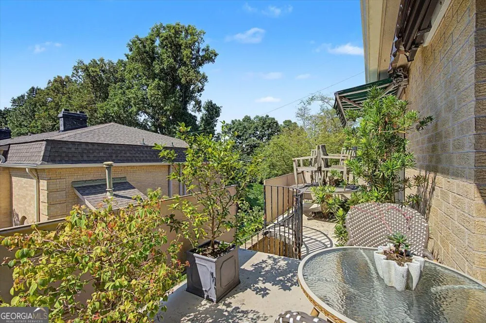 5400 Roswell RD Sandy Springs, GA 30342