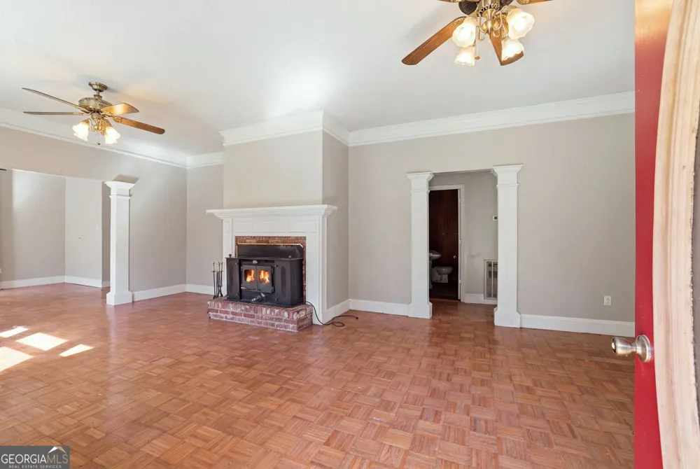 1100 Bodie Rayle RD Elberton, GA 30635